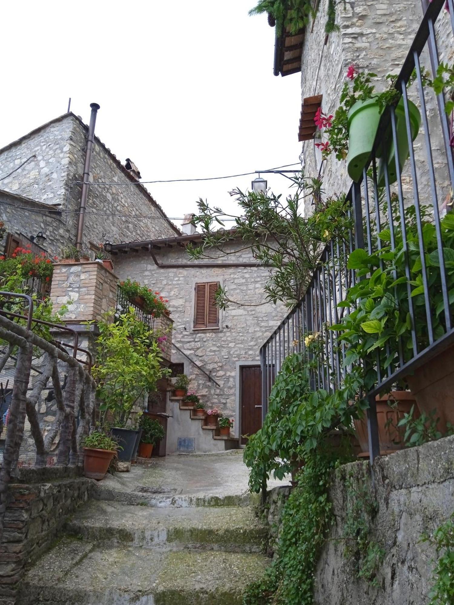 Casa Belvedere A Valle San Martino Di Spoleto Dış mekan fotoğraf